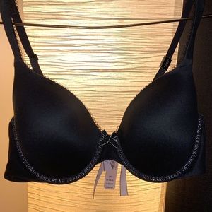 Victoria’s Secret bra